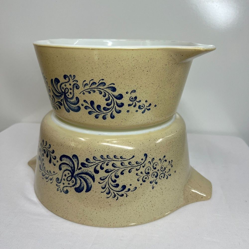 Vintage Pyrex Homestead blue onion round cinderella casserole dishes bowls 2 pc - Picture 15 of 15